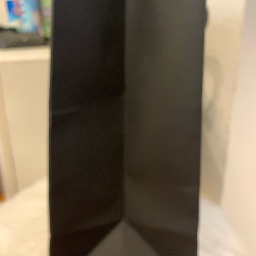 Channel paper bag - Picture 3 of 6